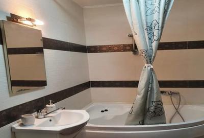 Apartament cu 2 camere semidecomandat în Soarelui