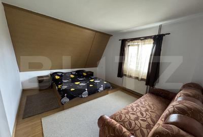 Casă cu 14 camere cu Teren 1001 Mp în Central