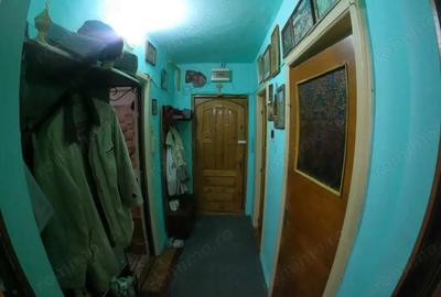 Apartament cu 3 camere semidecomandat, mobilat în Central - 13