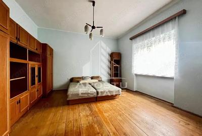 Casa cu 2 camere, 690mp in Battonya - 1