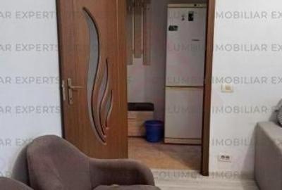 EROII REVOLUTIEI City Mall - 6