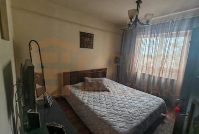 Apartament cu 3 camere decomandat, mobilat în Casa de Cultură - 12