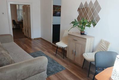 Apartament cu 2 camere semidecomandat în Central