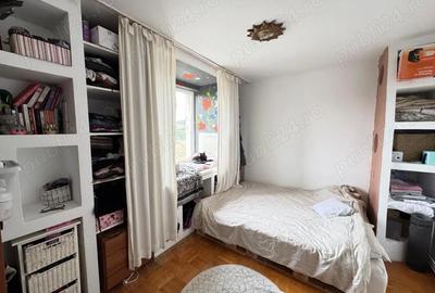 Apartament cu 4 camere decomandat în Central - 3