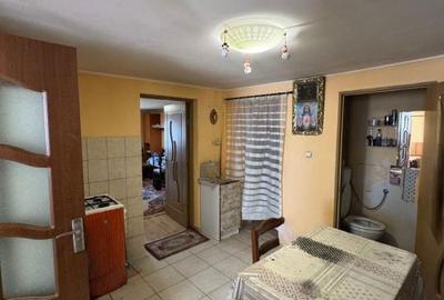 Casă cu 4 camere cu Teren 1400 Mp în Satulung - 12