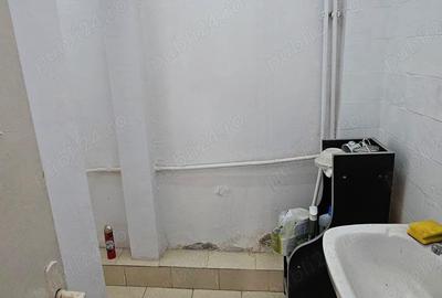 Spatiu comercial 60 mp zona scoala 8 - 1