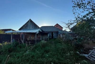 Casă cu 2 camere cu Teren 2751 Mp în Lucăcești - 11