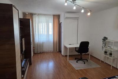 Garsonieră semidecomandată în Dristor