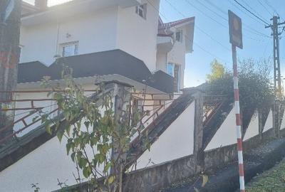 Casă individuală cu 10 camere cu Teren 785 Mp în Central - 16