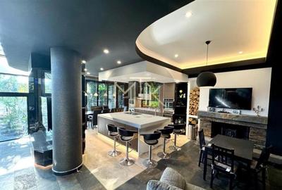 Casă individuală cu 7 camere cu Canalizare în Colentina - 2