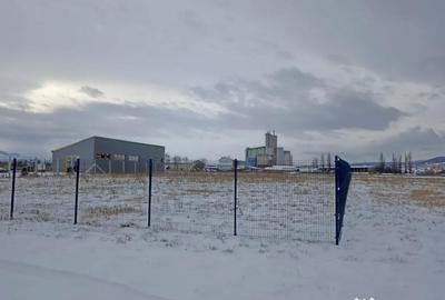 Teren de 1850 mp, în Central - 6