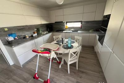 Casă cu 5 camere cu Teren 604 Mp în Central - 13