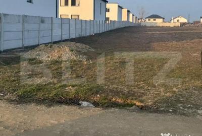 Teren de 1800 mp, în Central - 2