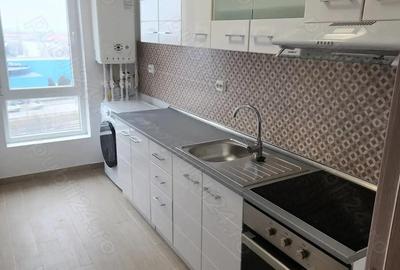 Apartament cu 2 camere decomandat în Uverturii - 10