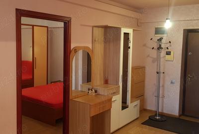 Apartament cu 3 camere în Central - 3