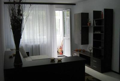 2 camare cu centrala gaze , vis a vis de  City Mall,mobilat ,utilat,etajul 1. - 4