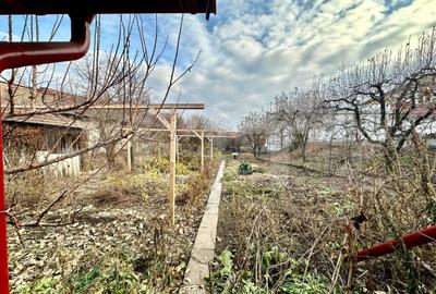 Spațiu comercial, de 210 mp, în Central - 1