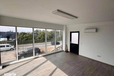 Spațiu comercial, de 563 mp, în Central - 9