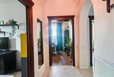 Apartament cu 3 camere decomandat, mobilat în Jiului - 9