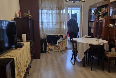 Apartament cu 3 camere decomandat în Dristor - 8