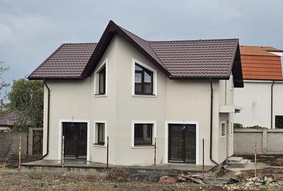 Casă cu 3 camere în Central - 8