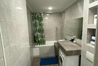 Apartament cu 2 camere decomandat în Politehnica