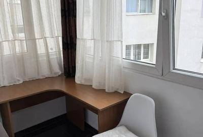 Apartament cu 2 camere decomandat, mobilat în Titulescu - 9
