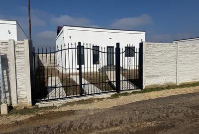 Casă cu 4 camere în Ișalnița - 7