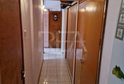 Apartament 3 camere, decomandat- Str Liniei, Gorjului - 3