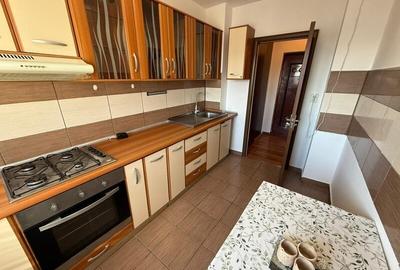 Dristor, 5 minute metrou, pe Sos Mihai Bravu, langa MC Donad's, bloc 1980, - 9