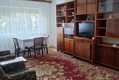 Apartament cu 2 camere decomandat în Trocadero - 1