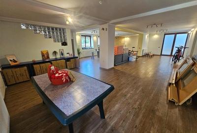 Casa multifunctionala cu Spatiu Comercial COMISION 0 Casa multifunctionala cu Spatiu Comercial COMISION 0 - 4