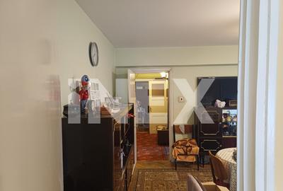 Apartament cu 3 camere semidecomandat în Ultracentral