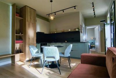 Apartament cu 2 camere decomandat, mobilat în Central - 3