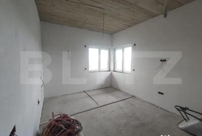 Casă cu 7 camere cu Teren 980 Mp în Sânmartin - 12