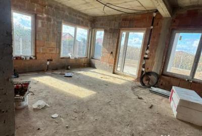 Casă cu 4 camere cu Teren 420 Mp în Săsar - 9