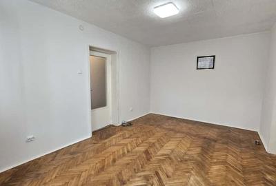 Exclusivitate, 3 camere etajul 2/4, str. Grigore Alexandrescu-Manastur - 4