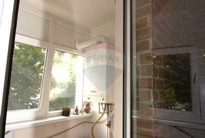 Apartament cu 2 camere de vanzare in apropiere de 13 Septembrie - 6