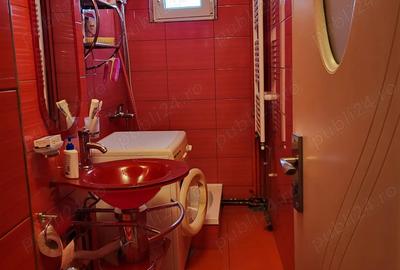 Apartament de vanzare - 4