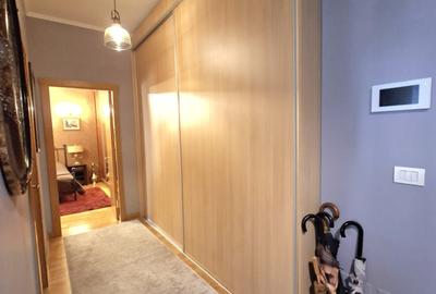 Central, pe malul Begai,  gata de locuit - 13