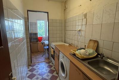 Garsonieră decomandată în Tei - 4