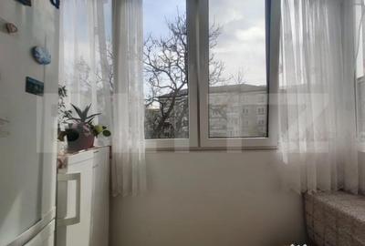 Apartament cu 3 camere decomandat în Central - 2