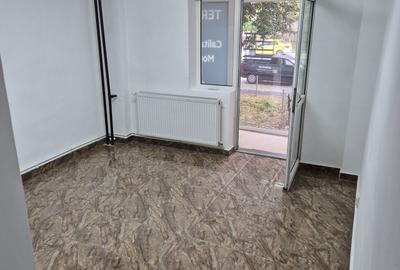 Spațiu comercial, de 14 mp, în Central - 2