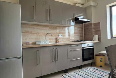 Apartament cu 3 camere decomandat în Central - 3