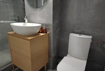 Apartament cu 2 camere decomandat în Central - 3