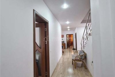 Casa P+P+E , eleganta,teren 409 mp - Ciuperca - 8