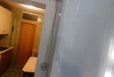Proprietar - Ap 2 camere, decomandat, etj intermediar, centrala proprie Crângași - 10