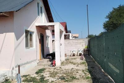 Casă cu Teren 362 Mp în Corbu - 3