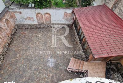 Spațiu comercial, de 640 mp, în Central - 7