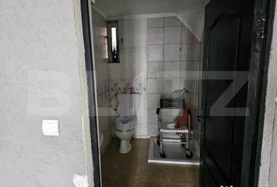 Casă cu 7 camere cu Teren 1000 Mp în Central - 9